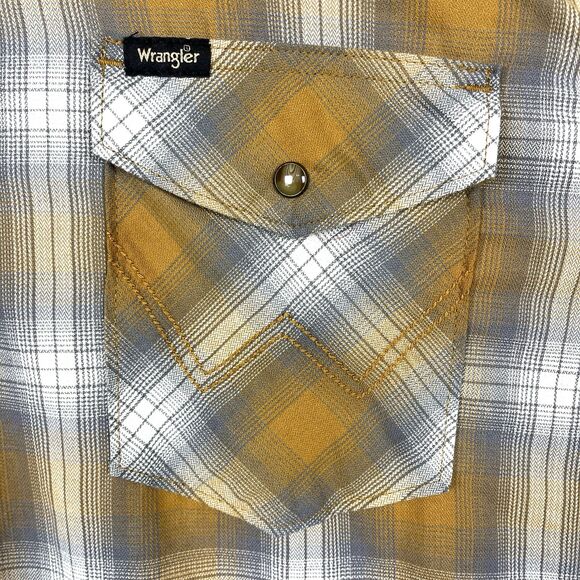 Wrangler Plaid Shirt Men’s 2XL Orange Gray Flap Pockets snap Lightweight Flannel - Picture 7 of 13